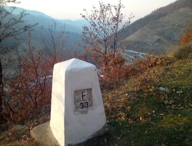 Τι είναι «οι πυραμίδες» που θα αλλάξουν στα ελληνοαλβανικά σύνορα και πώς μπορούν να προκαλέσουν αλλαγή συνόρων